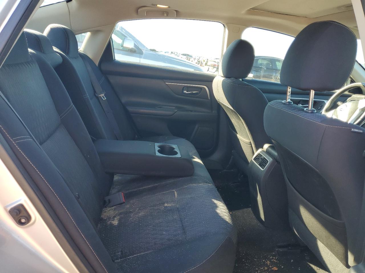 Nissan Altima 2.5 Image 2