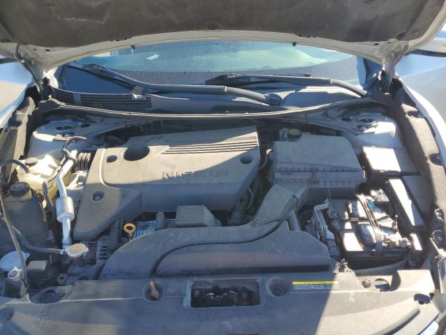 Nissan Altima 2.5 Image 6