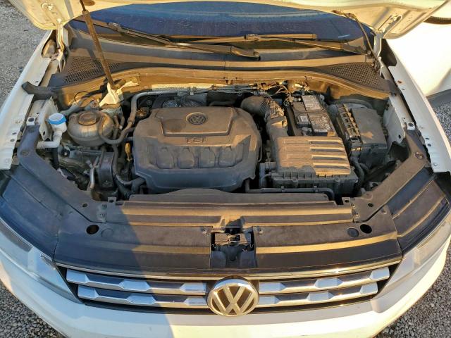 Volkswagen Tiguan S Image 11