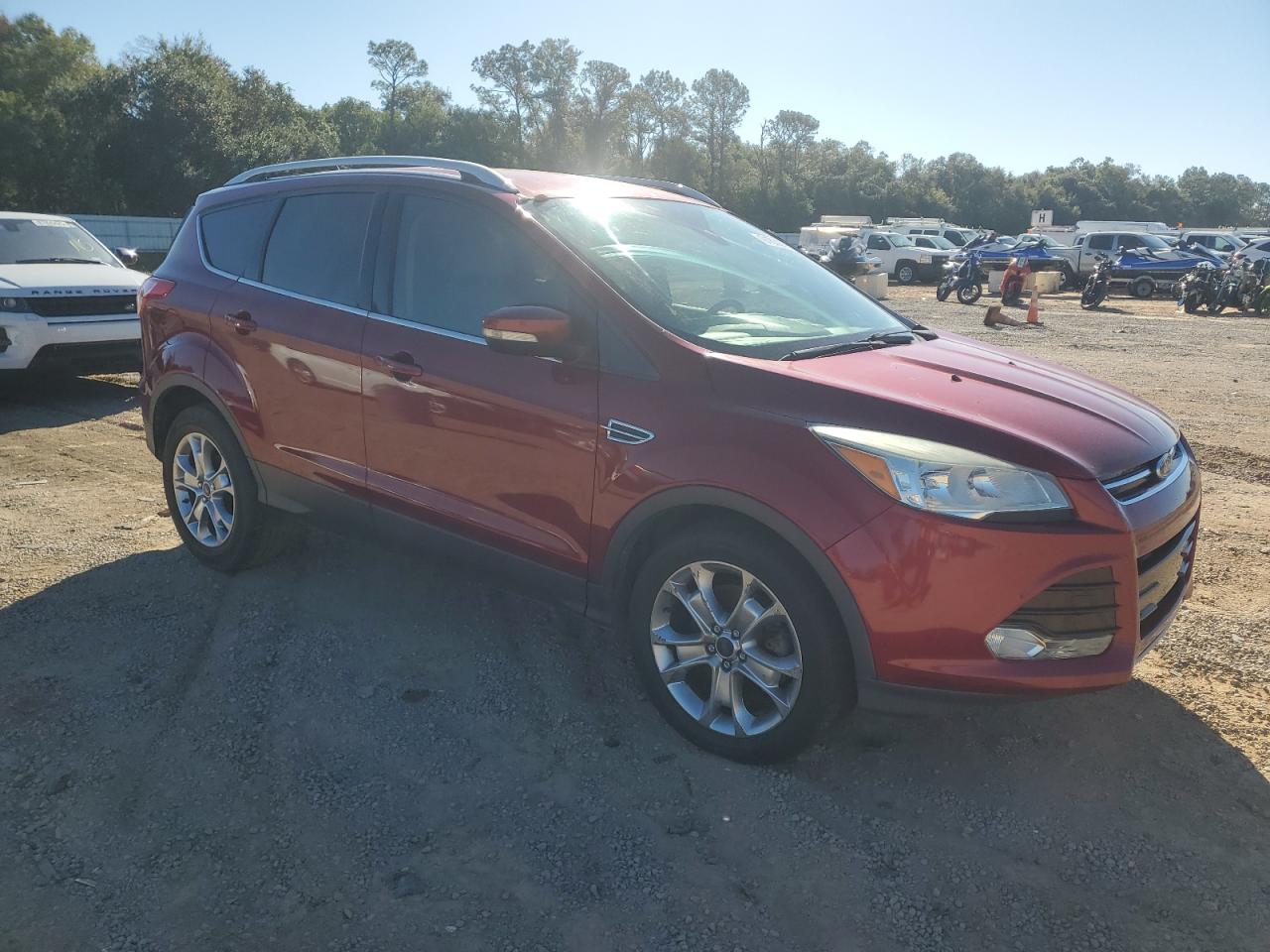 Ford Escape Titanium Image 2