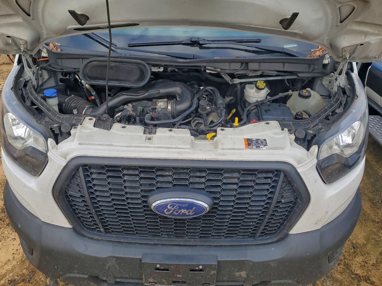 Ford Transit T-350 Image 6