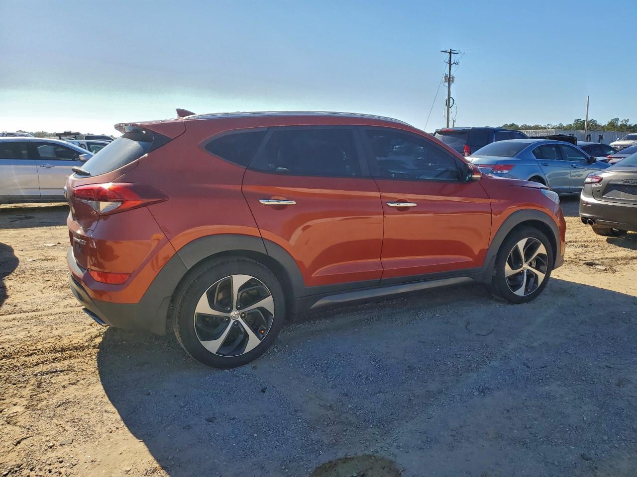 Hyundai TUCSON Limited Image 8