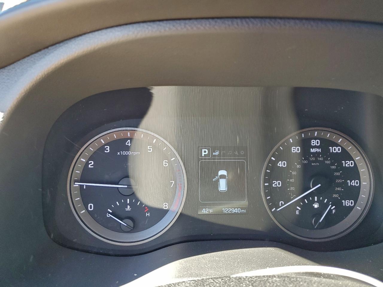 Hyundai TUCSON Limited Image 6