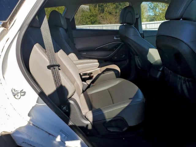 Hyundai SANTA FE Gls Image 9