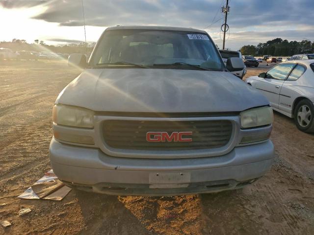 GMC Yukon Image 2
