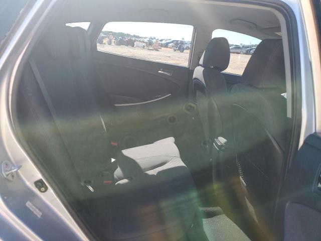 Hyundai ACCENT Gls Image 11