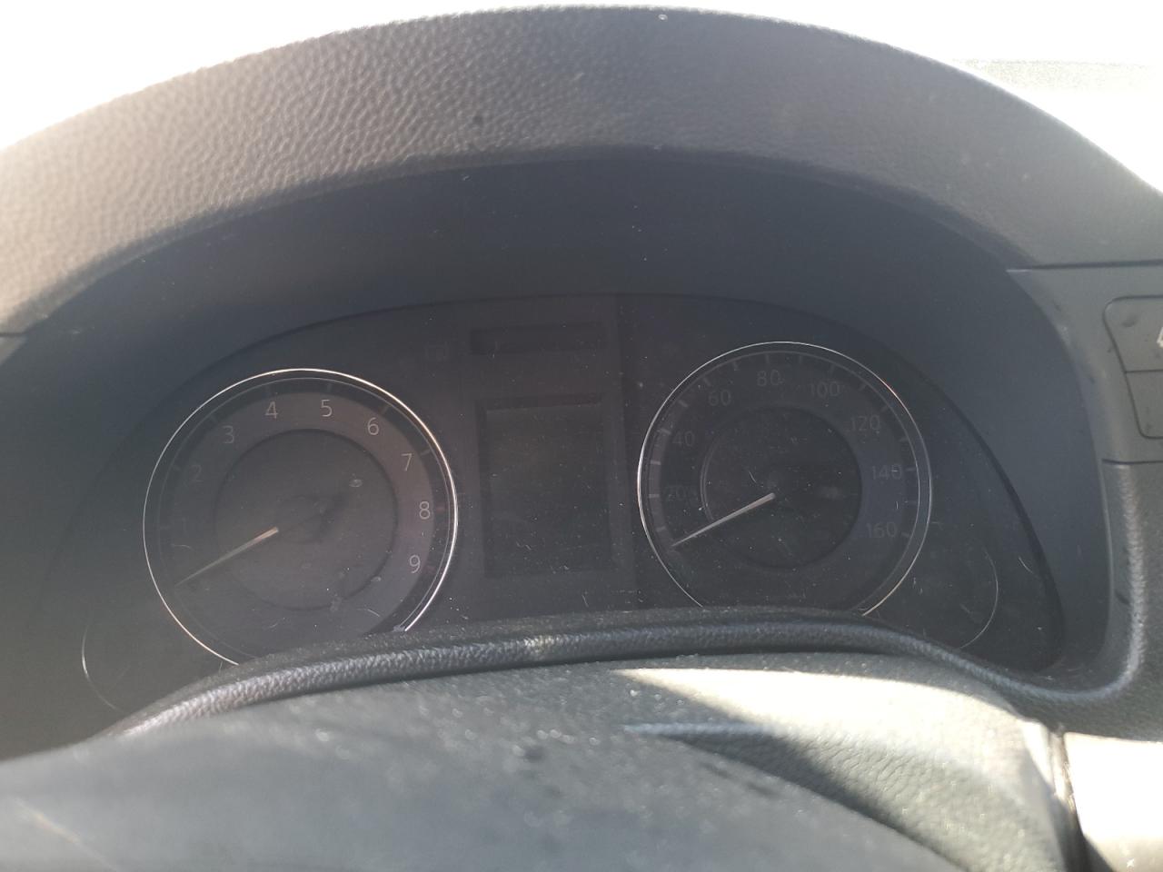 INFINITI G37 Journey Image 12