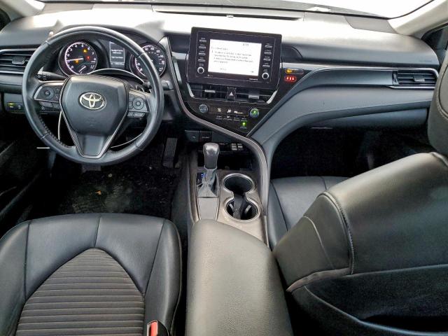 Toyota Camry Se Image 5