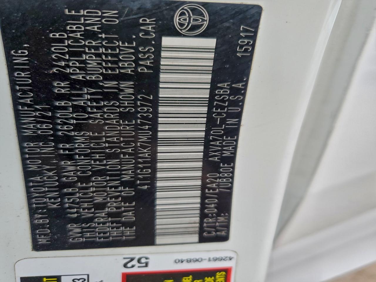 Toyota Camry Se Image 9