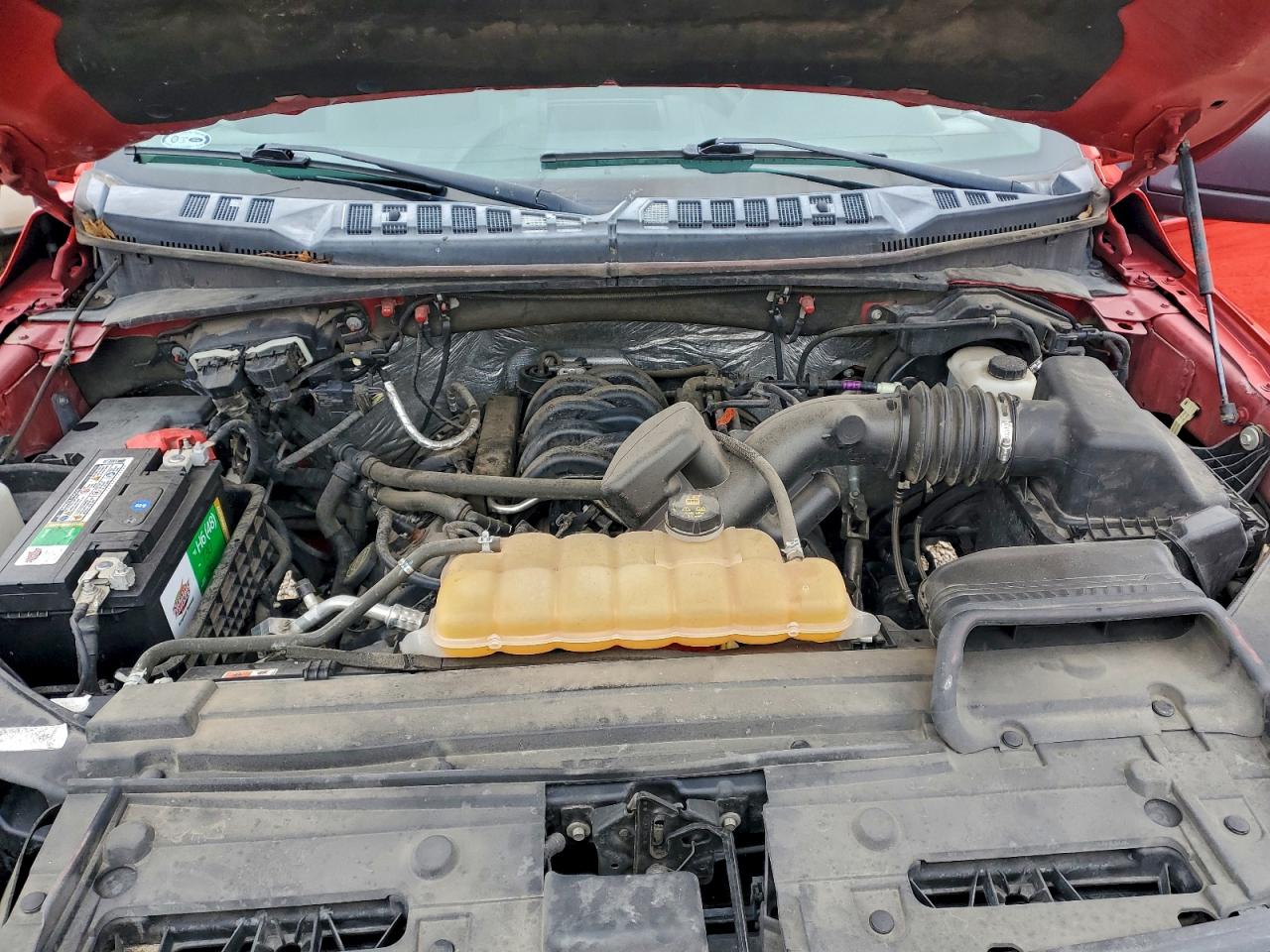 Ford F-150 Super Cab Image 2