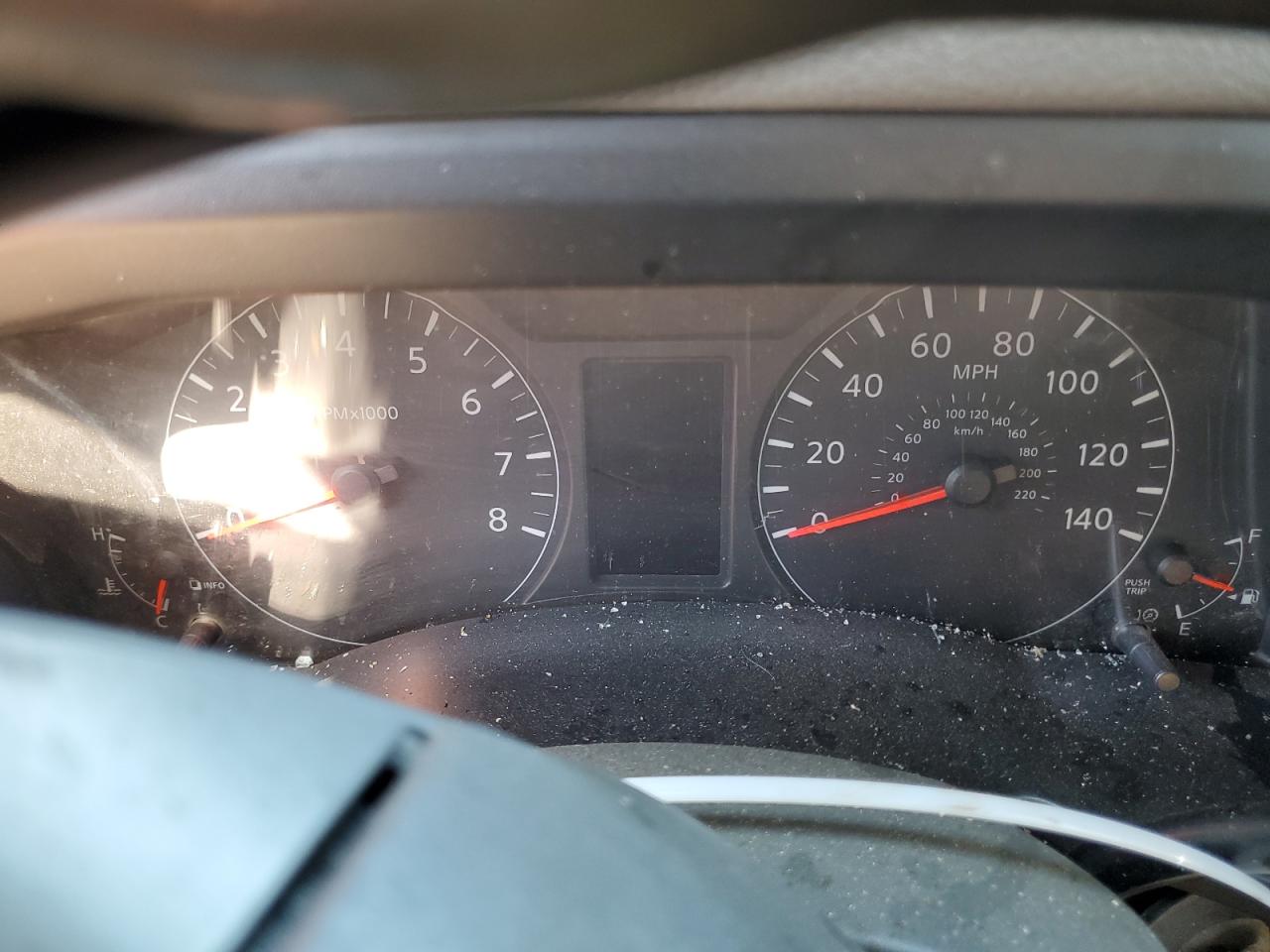 Nissan Nv 2500 S Image 10