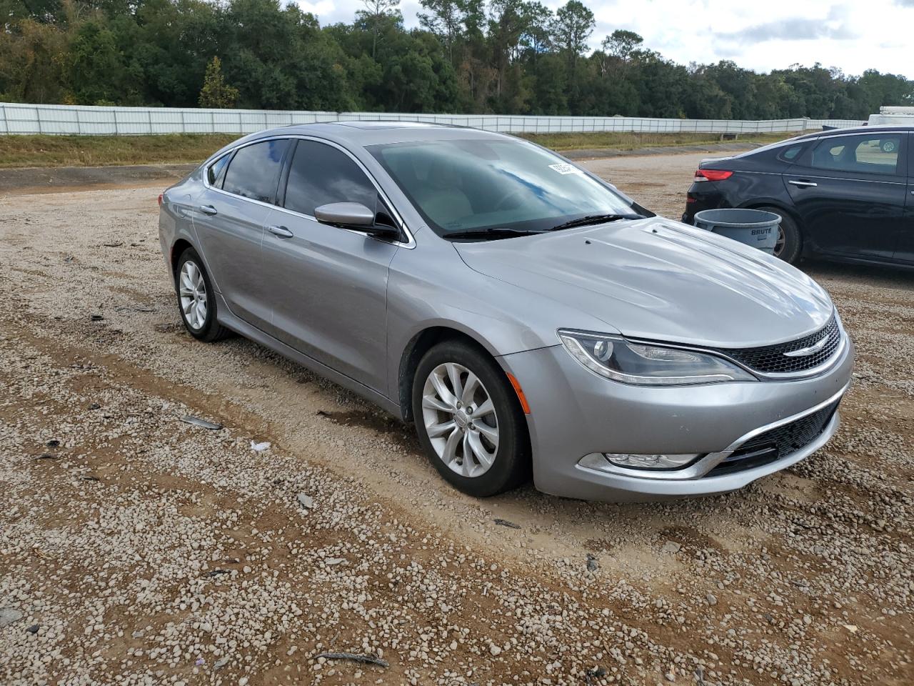 Chrysler 200 C Image 7