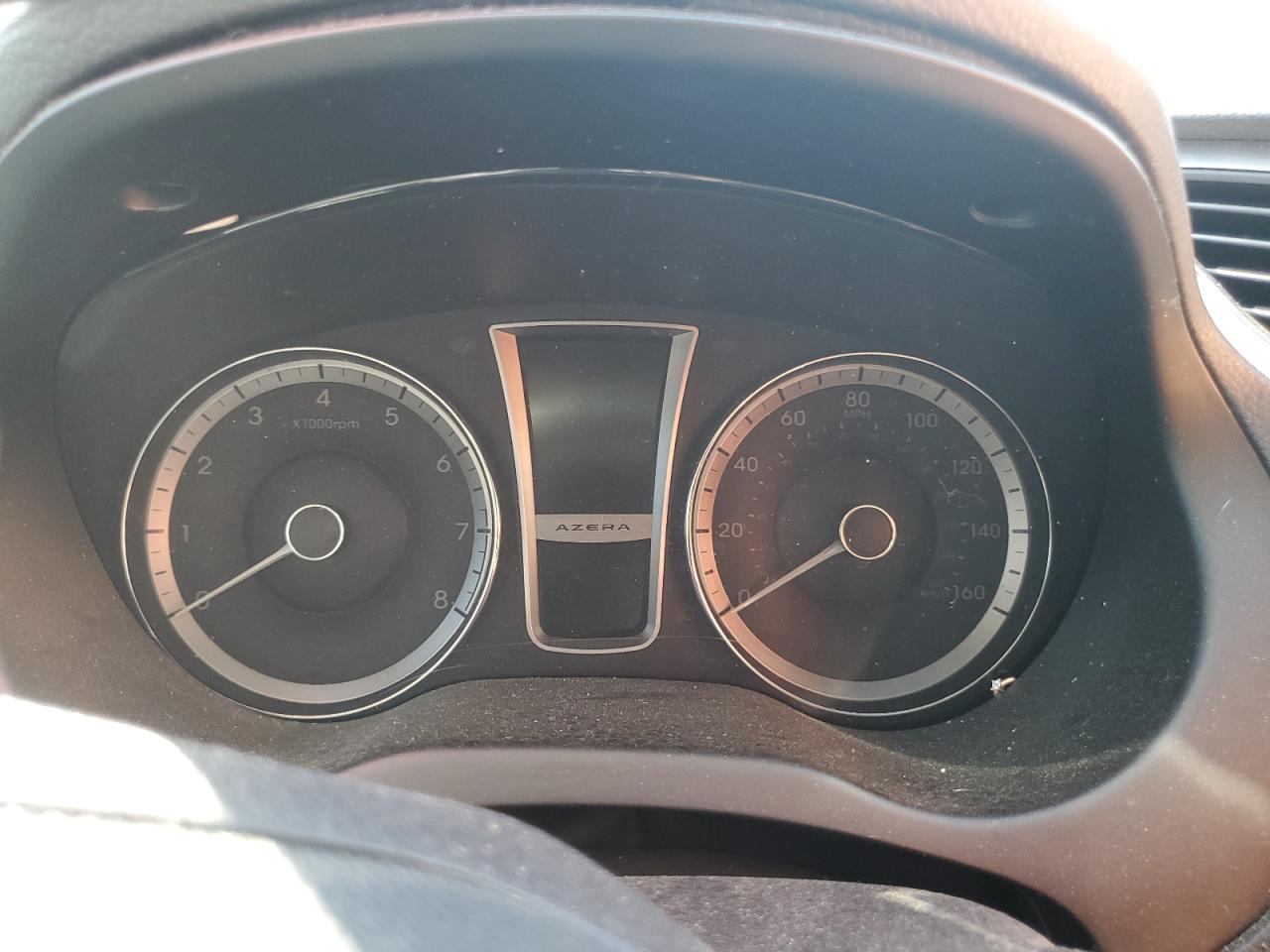 Hyundai Azera Gls Image 8