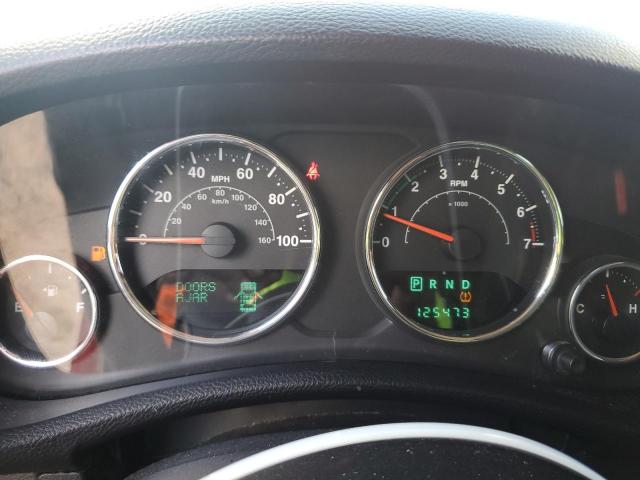 Jeep Wrangler Sahara Image 10