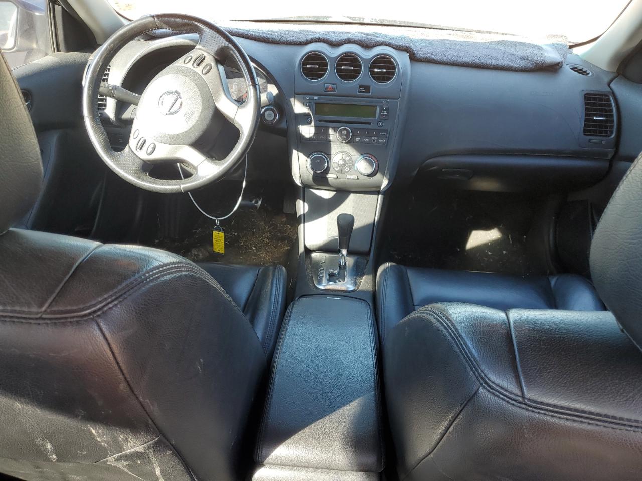 Nissan Altima Base Image 4