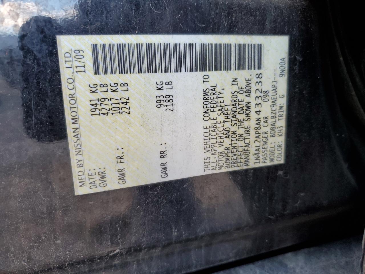 Nissan Altima Base Image 8