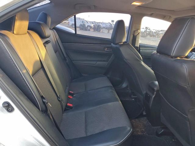 Toyota Corolla L Image 5