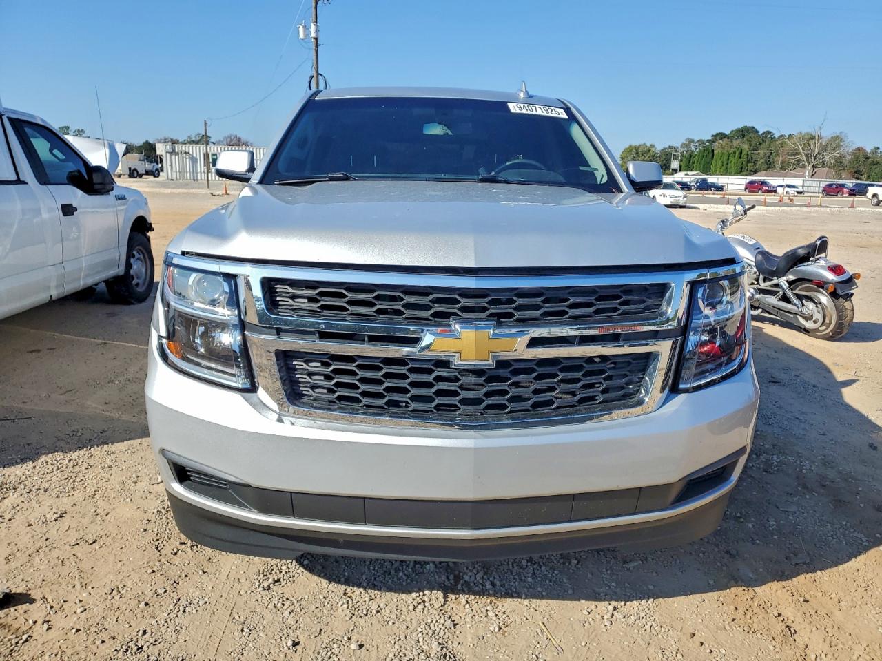 Chevrolet Tahoe C1500 Ls Image 4