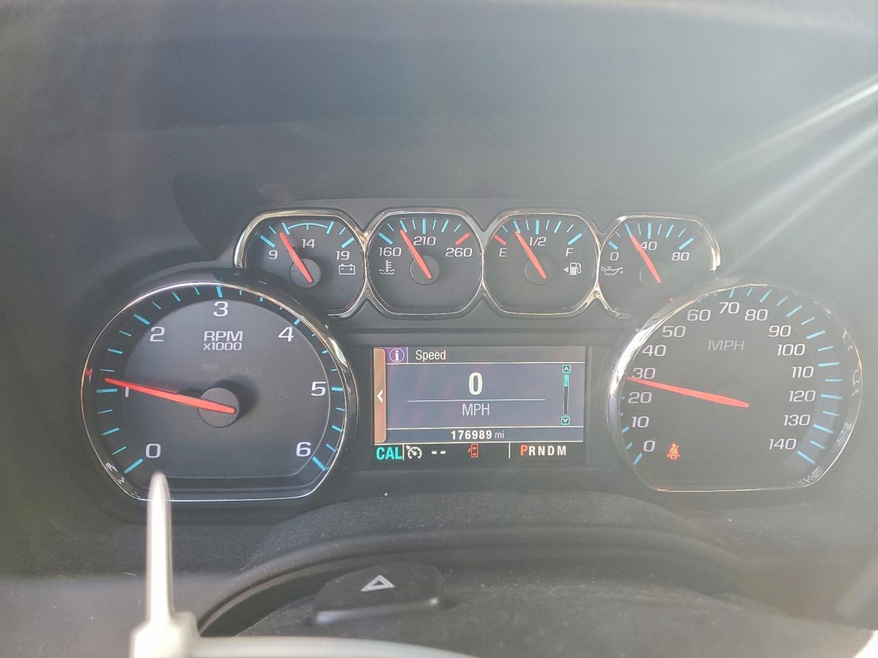 Chevrolet Tahoe C1500 Ls Image 9