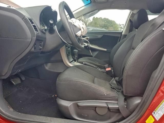 Toyota Corolla Base Image 8