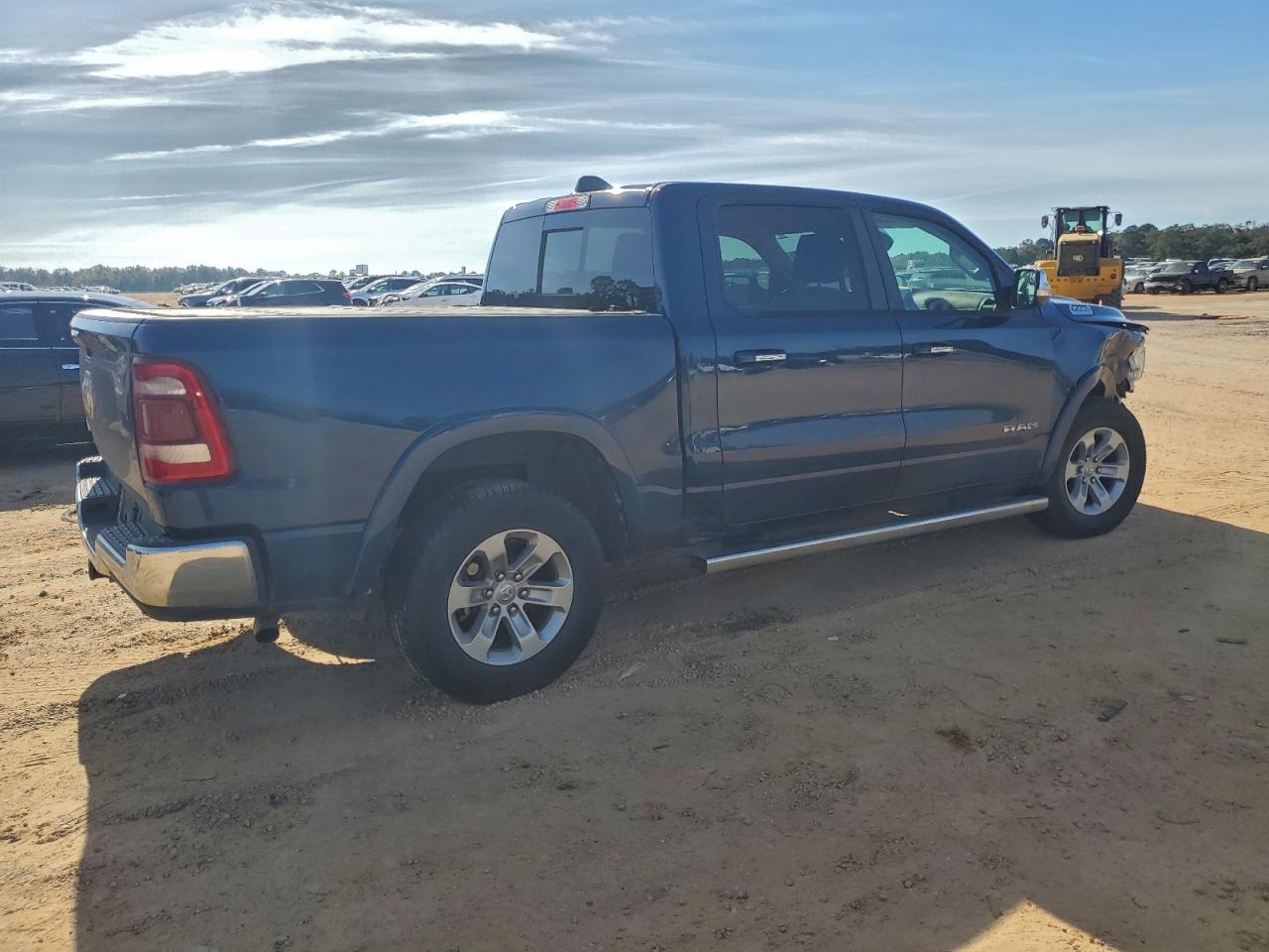 Ram 1500 Laramie Image 5