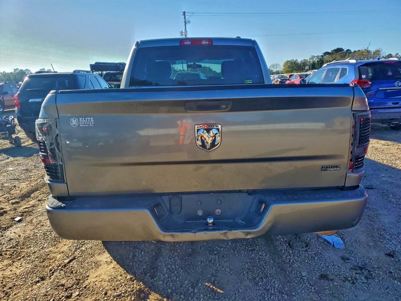 Dodge Ram 1500 Image 7