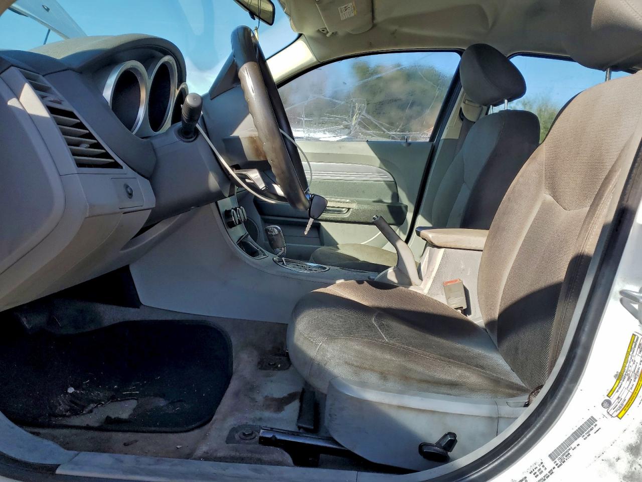 Chrysler Sebring Touring Image 10