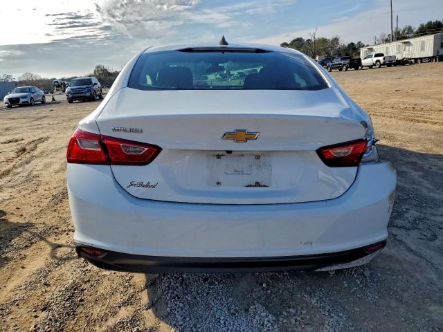 Chevrolet Malibu Ls Image 8