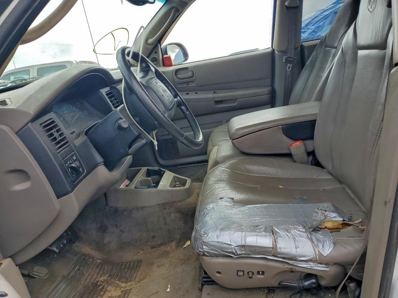 Dodge Dakota Quad Slt Image 2