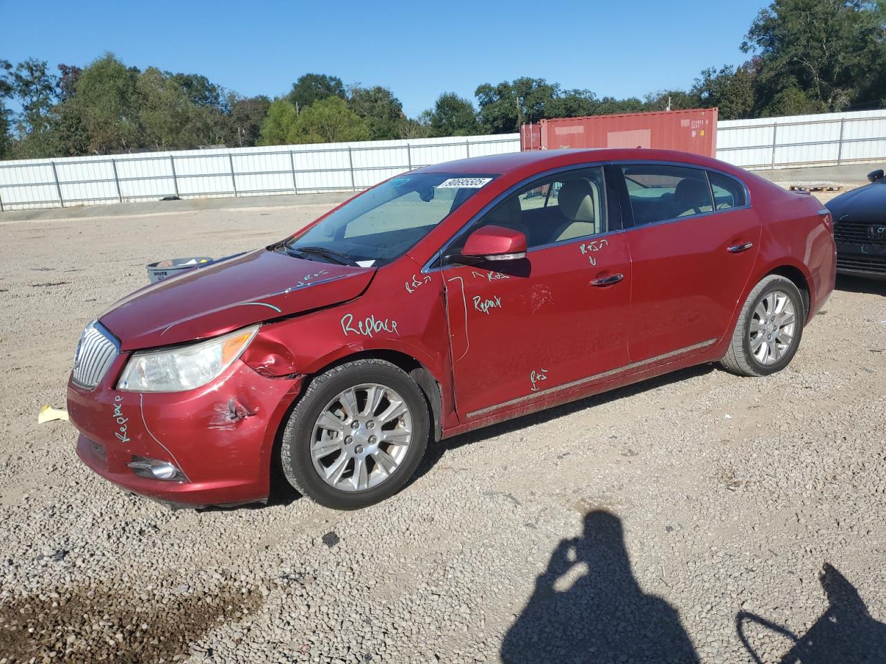 Buick LaCrosse Premium Image 1