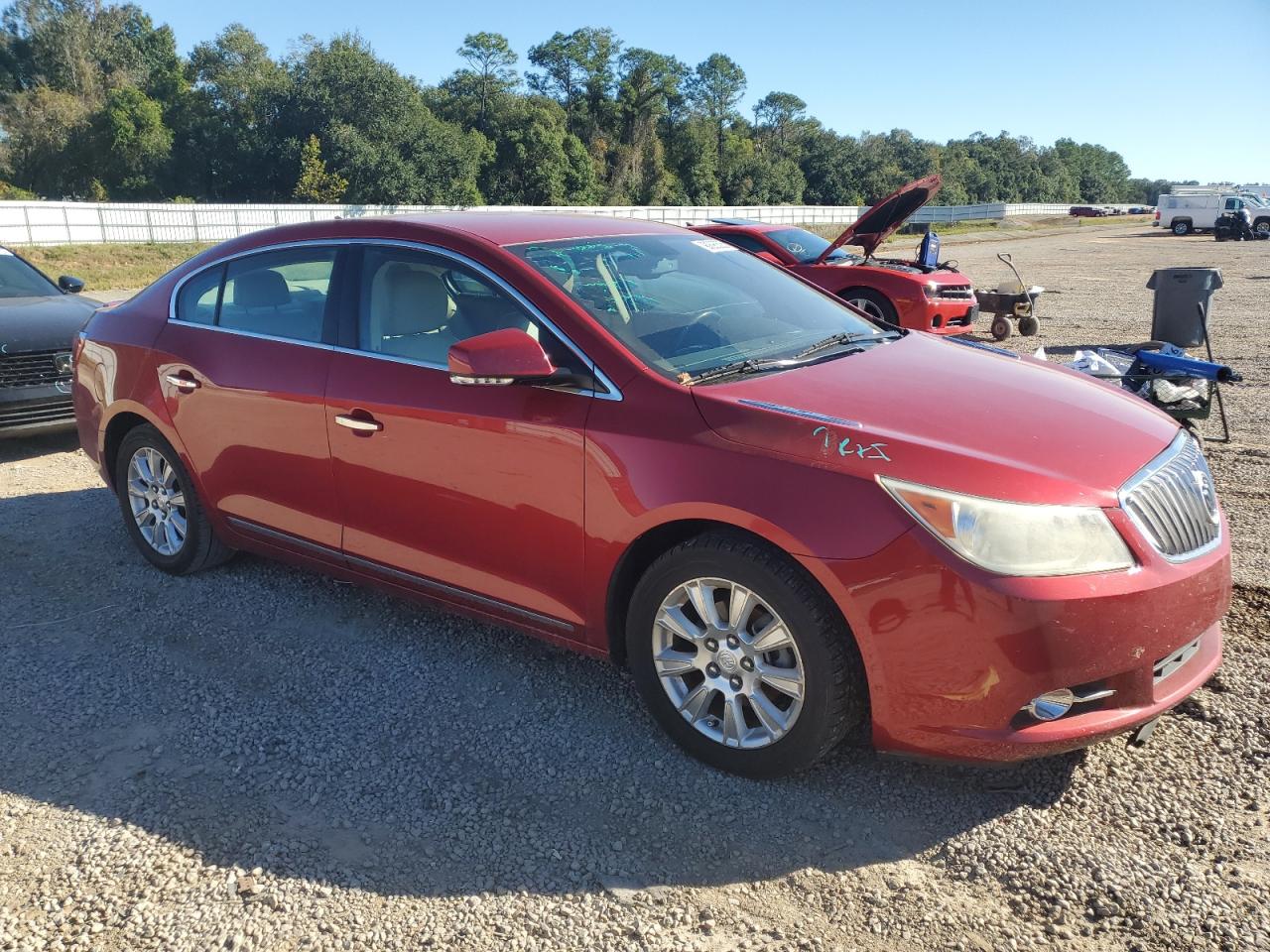 Buick LaCrosse Premium Image 2
