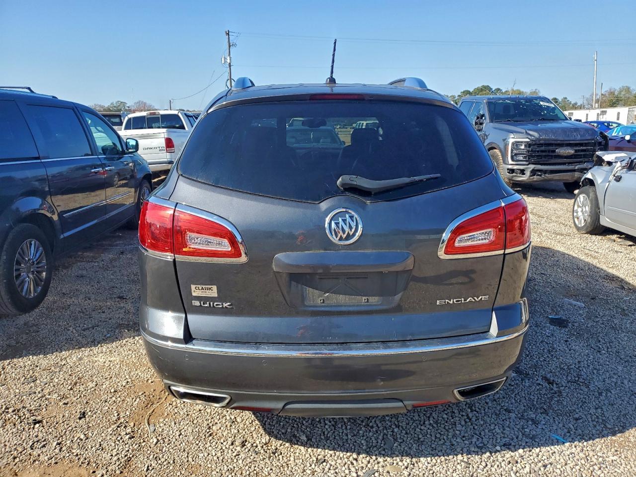 Buick Enclave Image 6