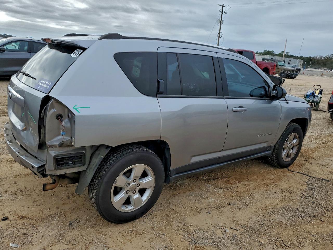 Jeep Compass Sport Image 4