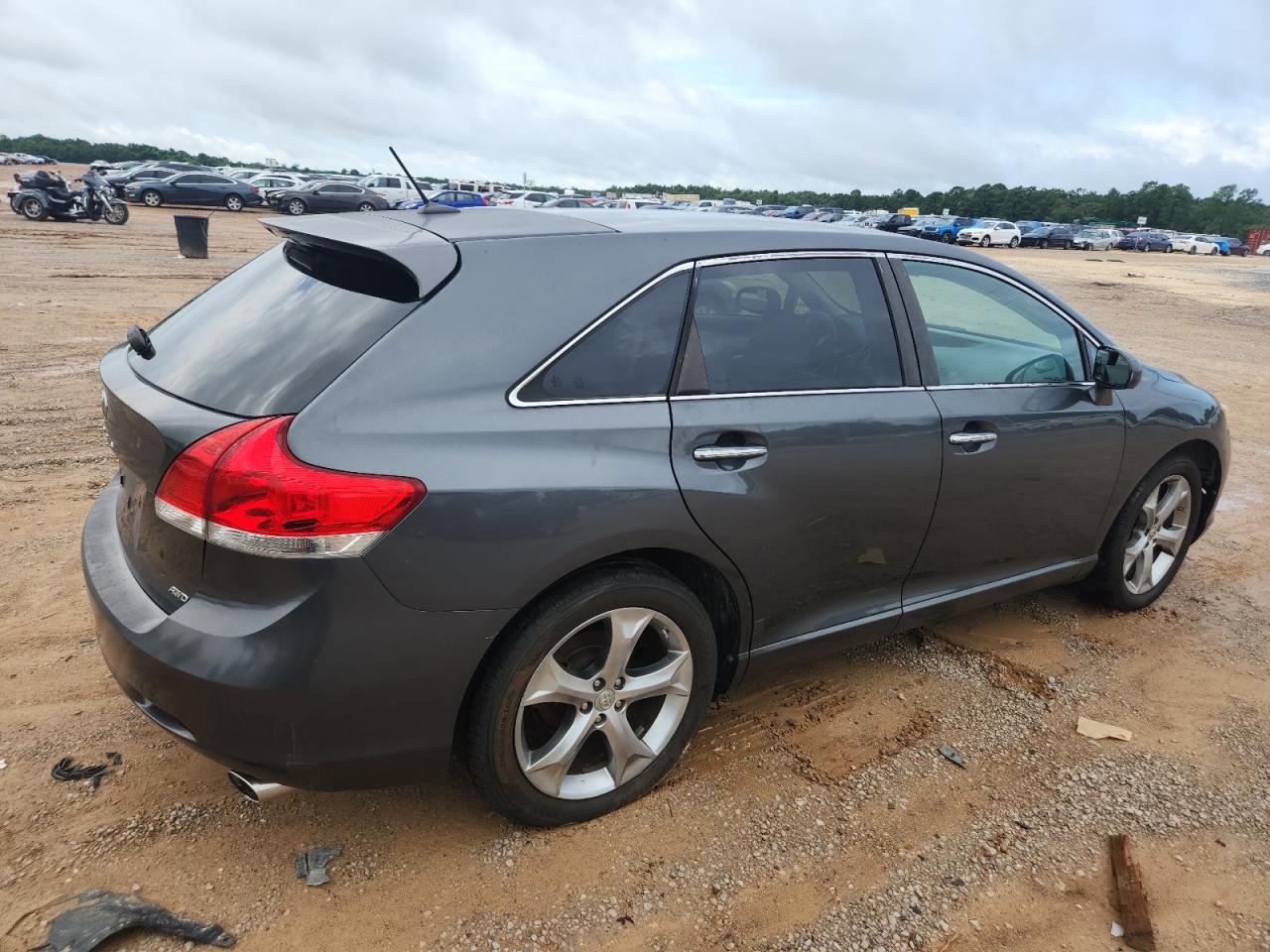 Toyota Venza Image 4