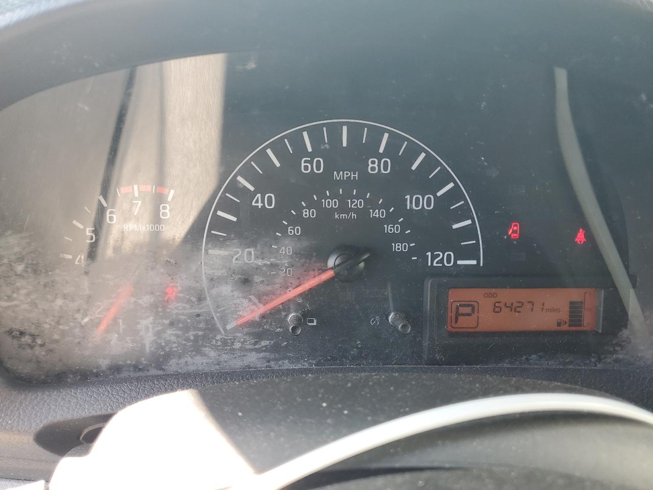 Nissan Nv 2.5s Image 10