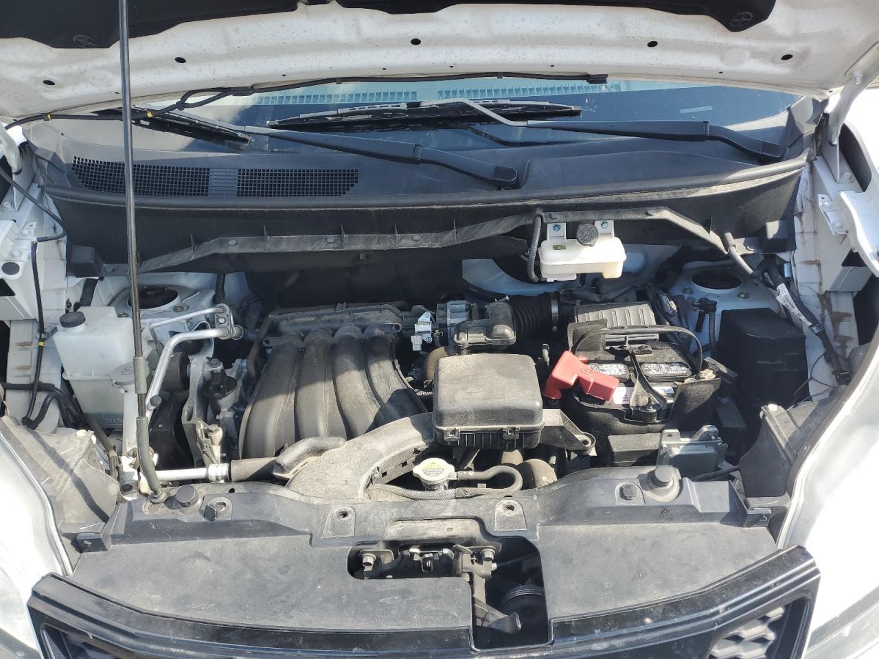 Nissan Nv 2.5s Image 8