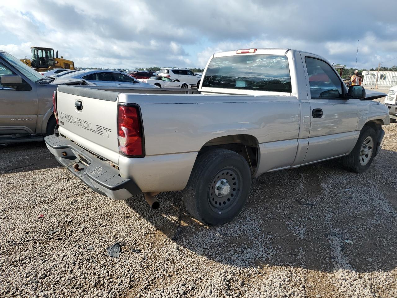 Chevrolet Silverado C1500 Image 8