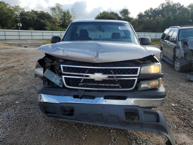 Chevrolet Silverado C1500 Image 10