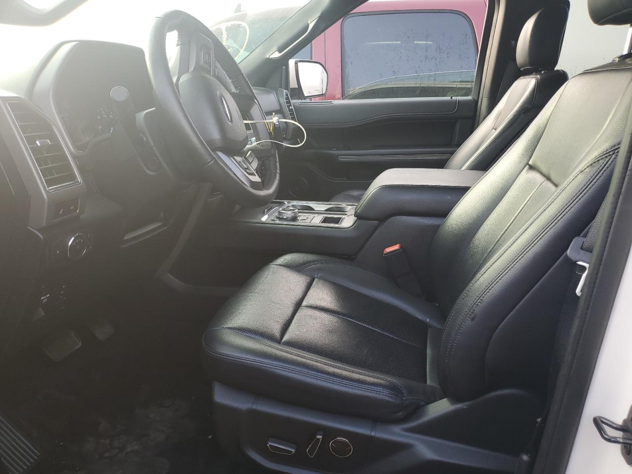 Ford Expedition Xlt Image 13