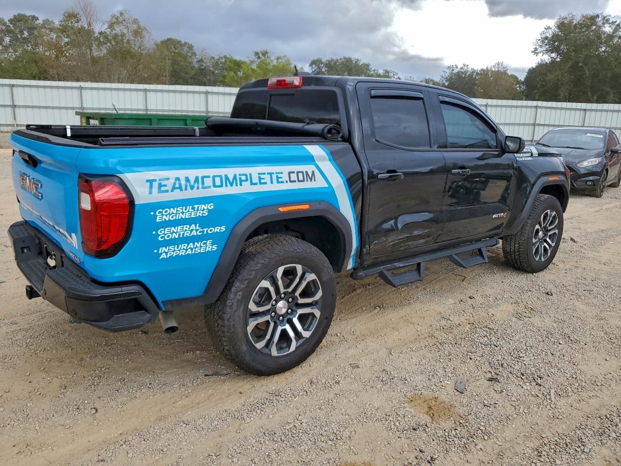 GMC Canyon At4 Image 13