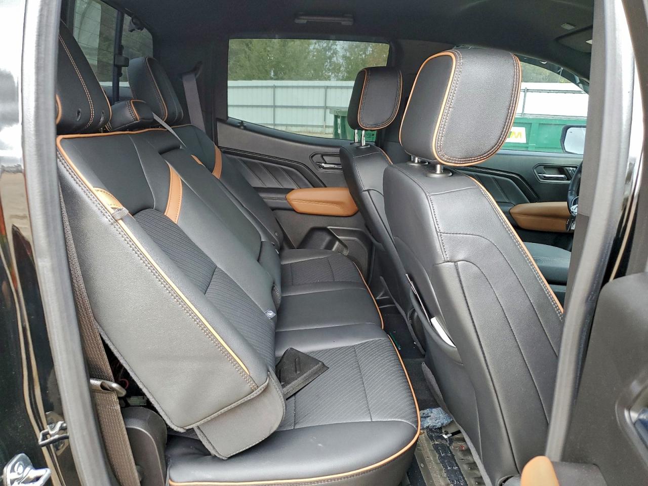 GMC Canyon At4 Image 6