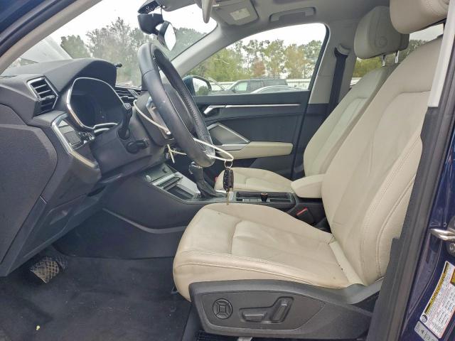 Audi Q3 Premium Plus Image 8