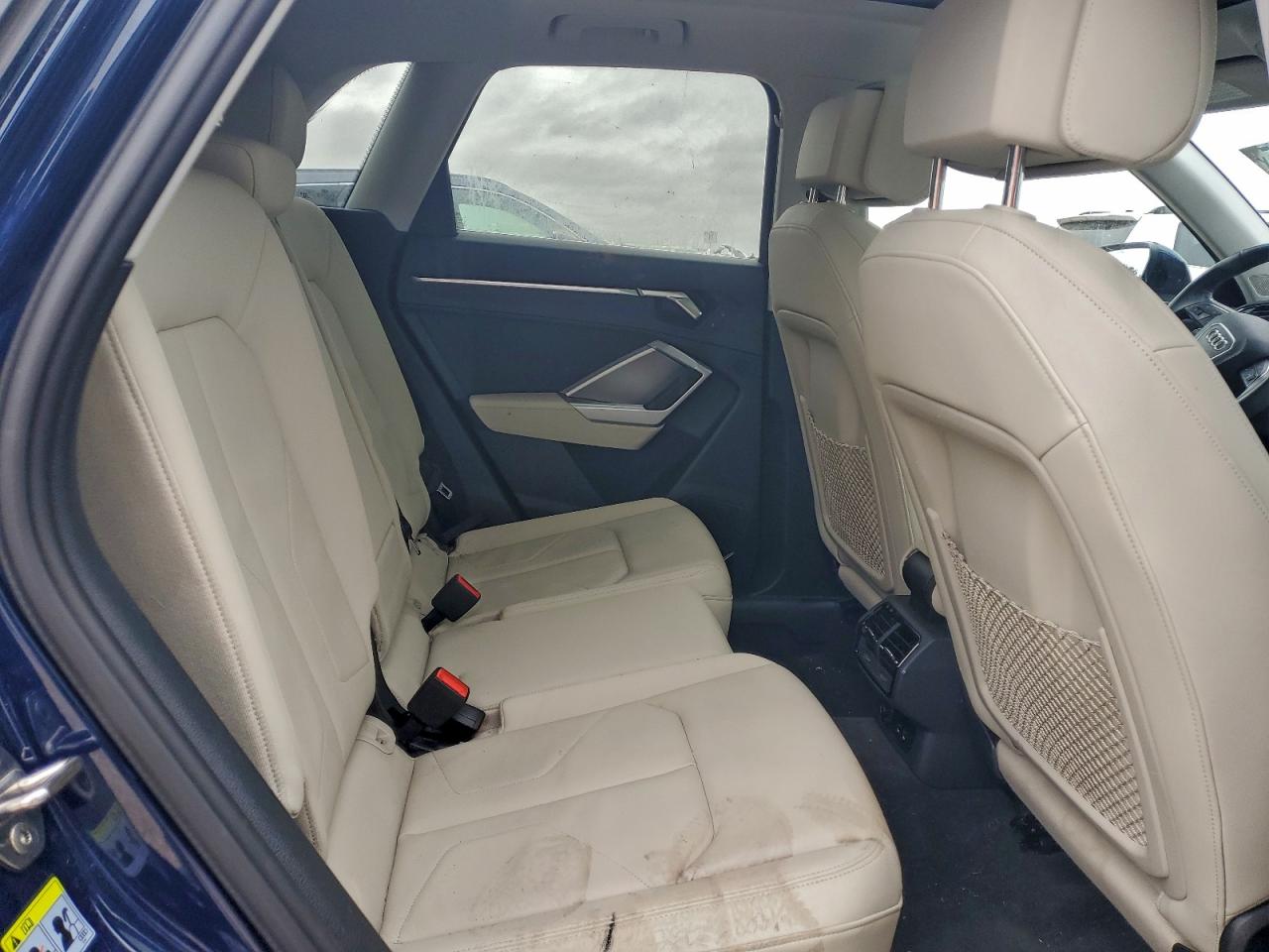 Audi Q3 Premium Plus Image 9