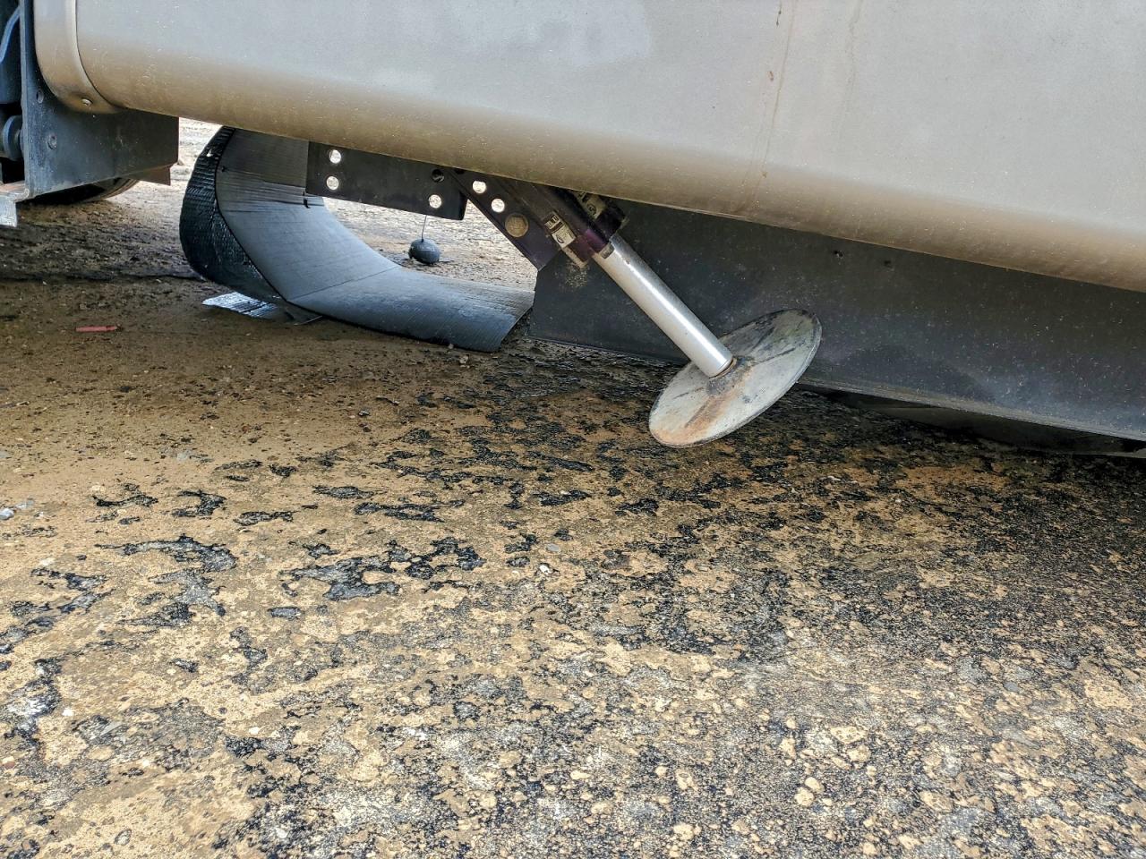 Camp 5th Wheel Image 9