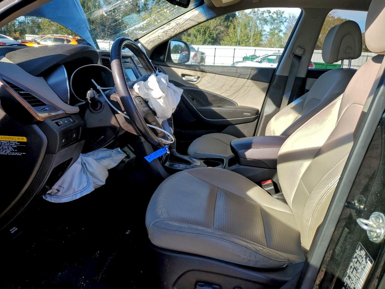 Hyundai SANTA FE Limited Image 4