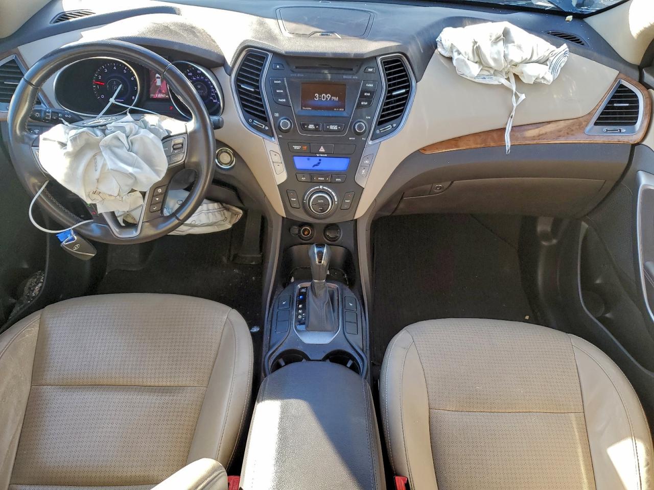 Hyundai SANTA FE Limited Image 6