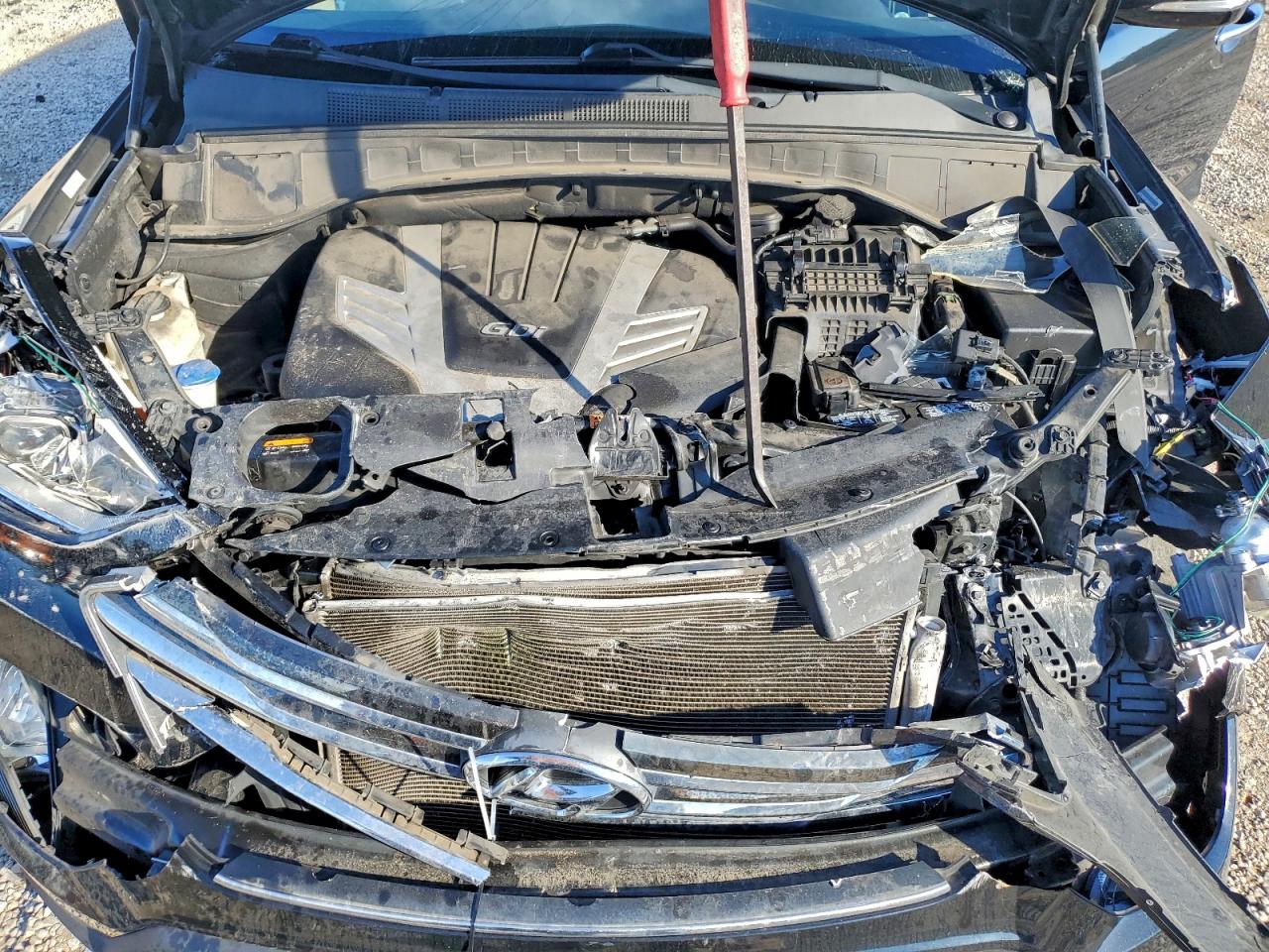 Hyundai SANTA FE Limited Image 11