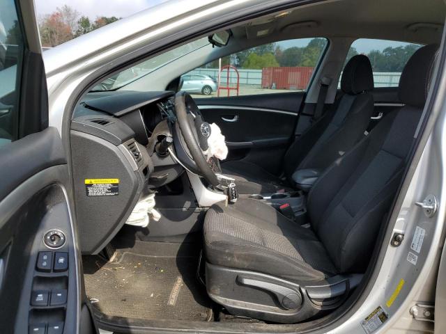 Hyundai ELANTRA Image 8