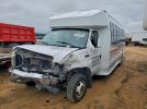 Ford Econoline E450 Super Duty Cutaway Van Image 10
