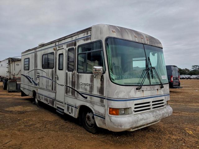  Salvage Workhorse Custom Cha Motorhome